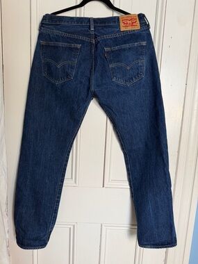 Levi's Men's Indigo Straight-Leg Jeans